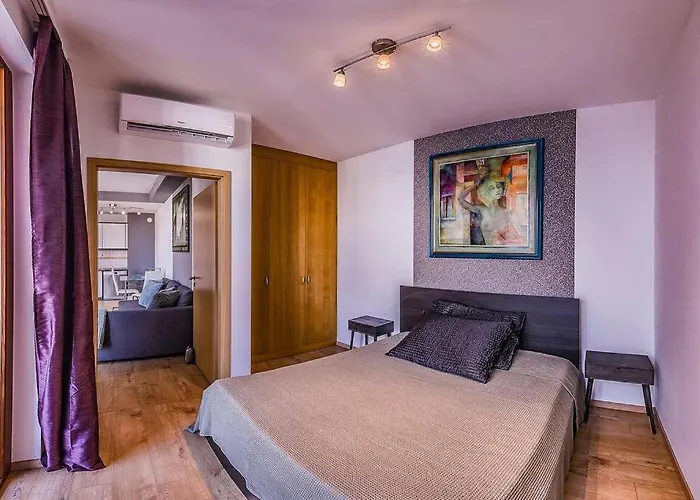 Premium By Hi5- Cp With Free Parking Appartement Boedapest