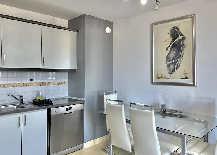 Premium By Hi5- Cp With Free Parking Appartement *