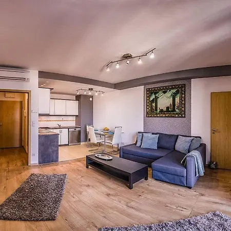 Premium By Hi5- Cp With Free Parking Apartmán