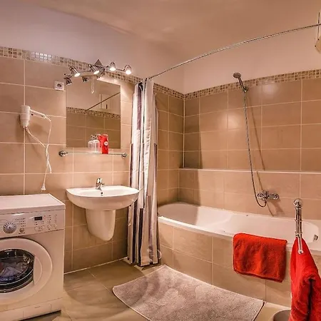 Premium By Hi5- Cp With Free Parking Apartmán